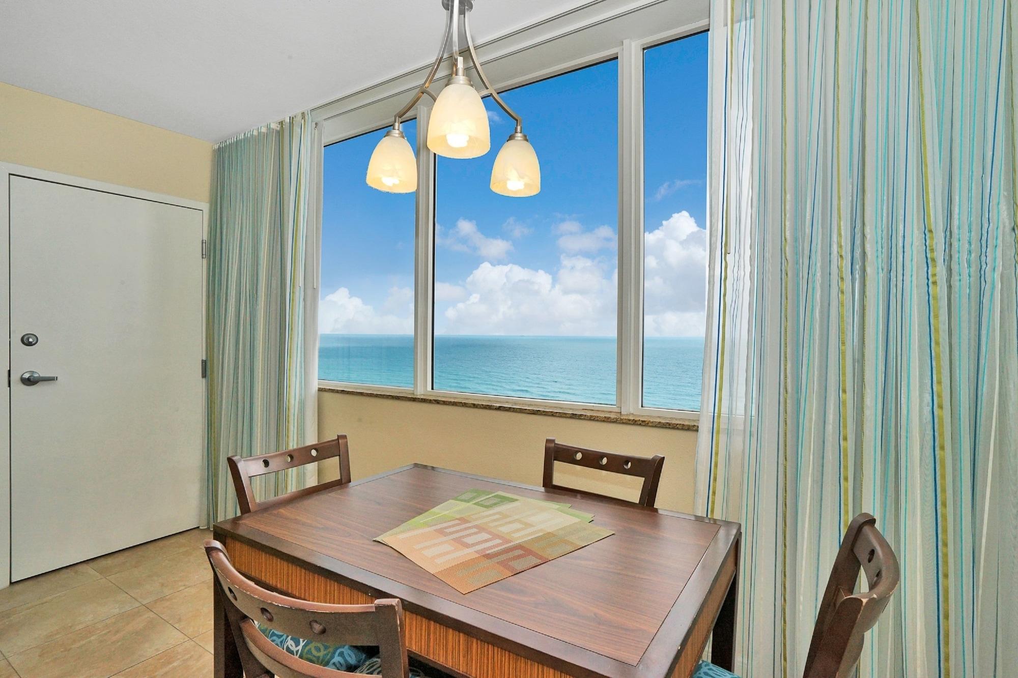 Hollywood Beach Tower By Capital Vacations Bagian luar foto